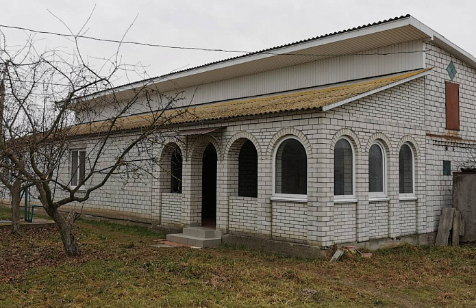 Великий будинок з ділянкою у Великій Димерці, 153 кв.м., дві свердловини Великий будинок з ділянкою у Великій Димерці, 153 кв.м., дві свердловини