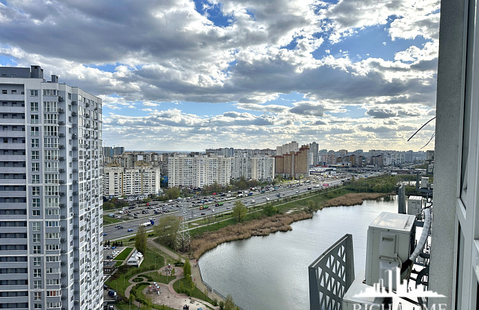 ЖК Лебединий, Ревуцького 40в ЖК Лебединий, Ревуцького 40в