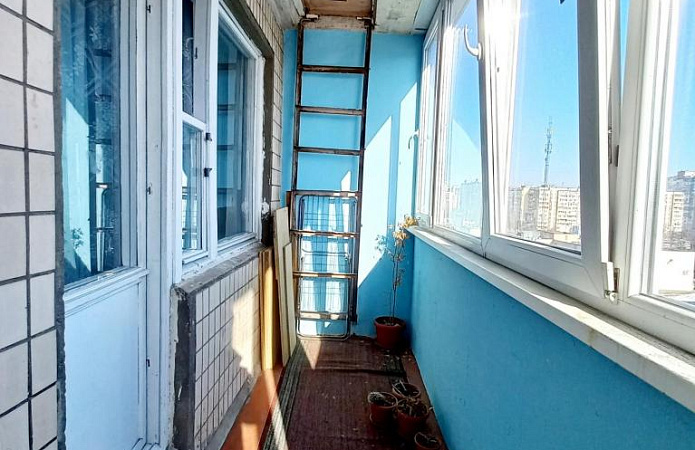 2-кім. квартира, Сержа Лифаря, 5, Київ 2-кім. квартира, Сержа Лифаря, 5, Київ