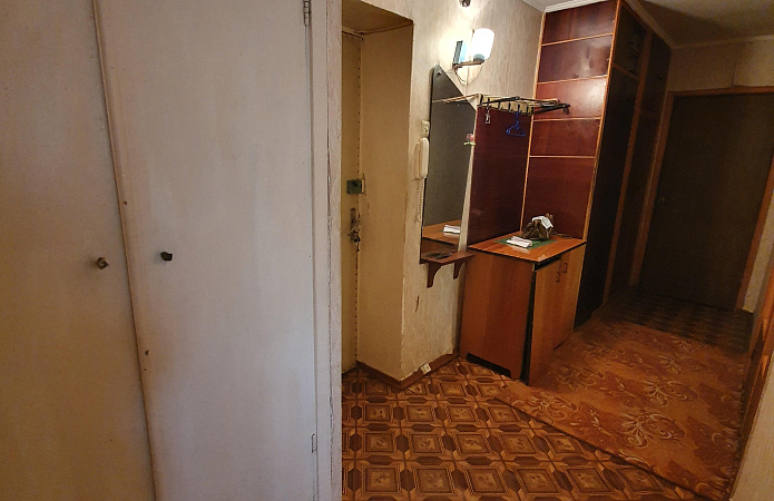 Продажа 2к квартиры, ДВРЗ, Алма-Атинская 109а, можно под коммерцию Продажа 2к квартиры, ДВРЗ, Алма-Атинская 109а, можно под коммерцию