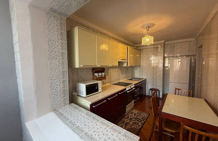 Вул. Антоновича 166, оренда 3к квартири Вул. Антоновича 166, оренда 3к квартири