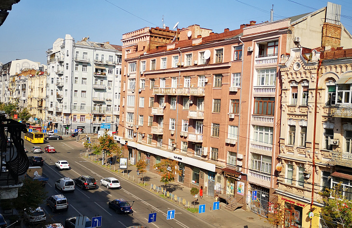 Продаж шикарної євродвушки в самому центрі столиці, Саксаганського 25 Продаж шикарної євродвушки в самому центрі столиці, Саксаганського 25